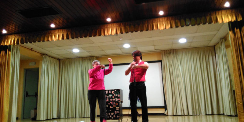 actuacion-mago-strepito3