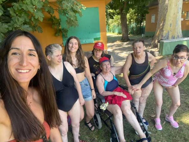 PISCINA1